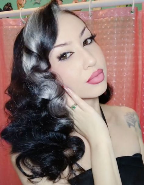 Las Vegas Hairstyles, Vegas Hairstyles, Retro Makeup Looks, Vegas Hair, Vintage Makeup Looks, Retro Makeup, Vintage Makeup, Retro Hairstyles, Hair Inspiration