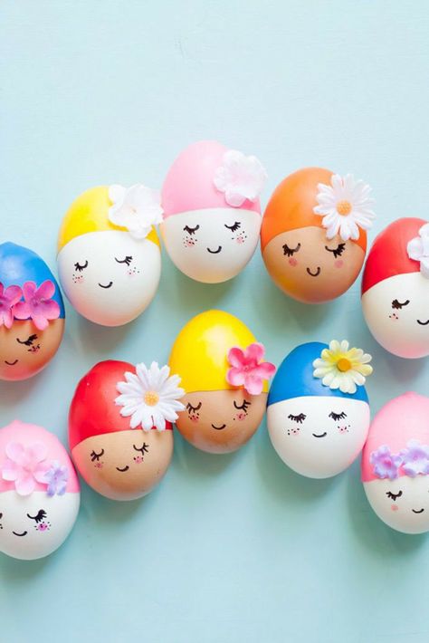 Eggs Ideas, Diy Easter Eggs, Painted Eggs, Handmade Charlotte, Balloon Crafts, Easter Egg Designs, Easter Egg Crafts, Easter Eggs Diy, Egg Crafts