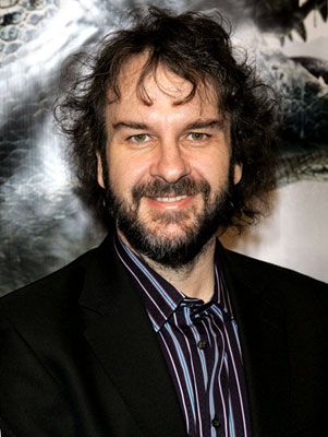 Peter Jackson. "Pain is temporary, film is forever!”  . . . "To get an Oscar would be an incredible moment in my career, there is no doubt about that. But the 'Lord of the Rings' films are not made for Oscars, they are made for the audience." Forbes List, Cinema Hall, List Of Movies, David Lean, Famous Directors, Peter Jackson, Great Man, Historical Movies, New Zealand Houses