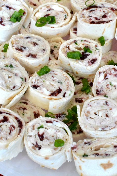 Cranberry Cream Cheese Pinwheels - Southern Made Simple Pinwheels Cream Cheese, Cranberry Cream Cheese Pinwheels, Appetizer Pinwheels, Cranberry Pinwheels, Holiday Appetizers Christmas, Cream Cheese Pinwheels, Cream Cheese Roll Up, Tortilla Pinwheels, Pinwheels Recipe