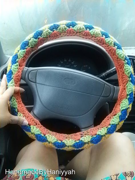 Handmade by Haniyyah: Car Steering Wheel Crochet Cover Steering Wheel Crochet Cover, Crochet Cars, Wheel Crochet, Car Crochet, Crochet Steering Wheel, Classy Crochet, Car Vibes, Cars Accessories, Idle Hands