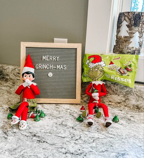 #elfontheshelf #elfontheshelfideas #grinch #sprinkleandsugar Grinch Day Elf On The Shelf, Grinch Themed Elf On The Shelf, The Grinch Elf On The Shelf Ideas, Elf Shelf Grinch, Grinch Elf On Shelf, Elf On The Shelf With Grinch Ideas, Elf Grinch Ideas, Grinch On The Shelf Ideas, Elf On The Shelf Grinch Ideas