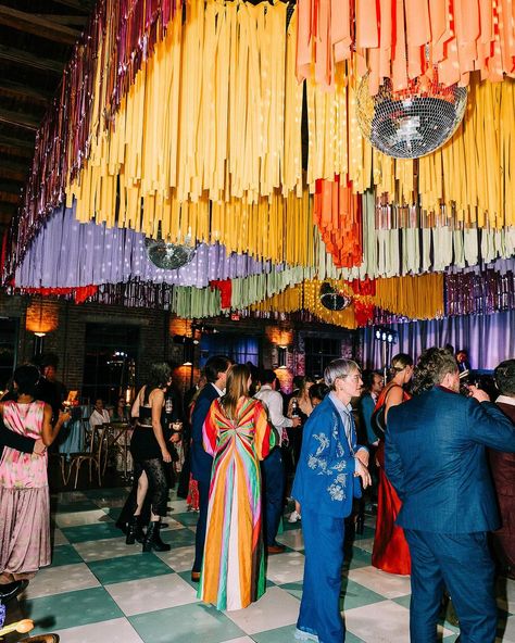 Ashley White | Let’s dance 😉🪩🍸 Cutie couple @koble_ @umamipapi Photo @ashleywhitephoto Planner, decor, florals @alchemyeventstudio Video… | Instagram Super Colorful Wedding, 60s Party Decorations, Club Party Ideas, Disco Theme Wedding, Groovy Party Theme, 70s Bride, Wedding 70s, Retro Party Decorations, Disco Ball Wedding