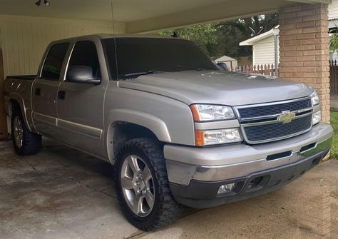 Silverado 2005, Silverado 2006, 2004 Chevy Silverado, 2006 Chevy Silverado, Chevy Truck, Silverado 2500, Chevy Silverado 1500, Chevrolet Trucks, Gmc Trucks