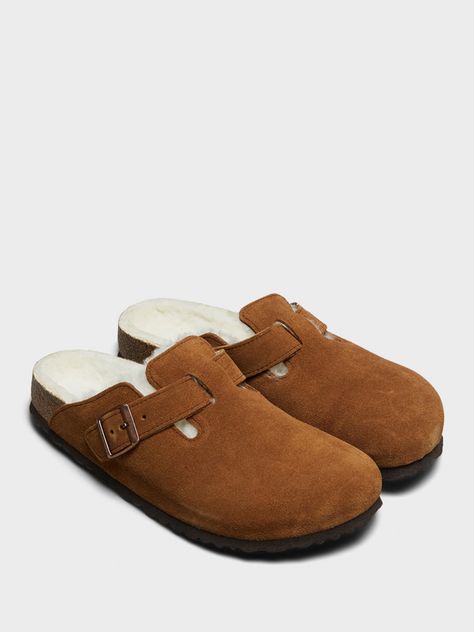 Birkenstock - Boston Suede Sandals in Mocha – Stoy Socks Sneakers, Birkenstock Boston, Sneaker Jewelry, Shoe Boot Sandals, Suede Sandals, Classic Shoes, Scarf Jewelry, Pant Shirt, Boot Sandals