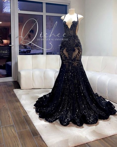 Deep V Mermaid Prom Dress, Black Prom Dress With Diamonds, Gorgeous Black Prom Dresses, Sweetheart Mermaid Dress, Black Custom Prom Dress, Black Bling Prom Dress, Mascarade Prom Theme Dress, Glittery Dress Prom, Black Prom Dress 2023