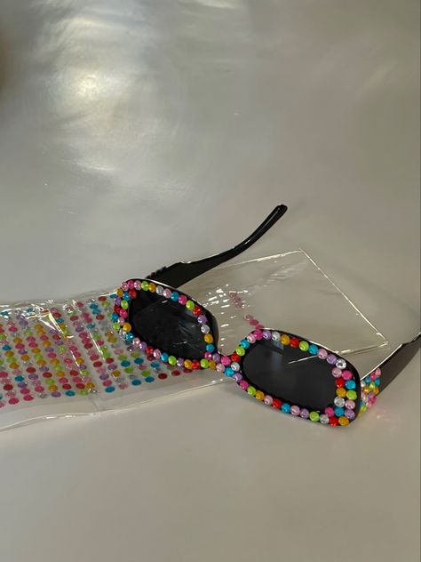 Beaded Glasses, 13 Birthday, The Truman Show, 13th Birthday Parties, My Bday, Birthday Board, 13th Birthday, Forever Young, I Forgot