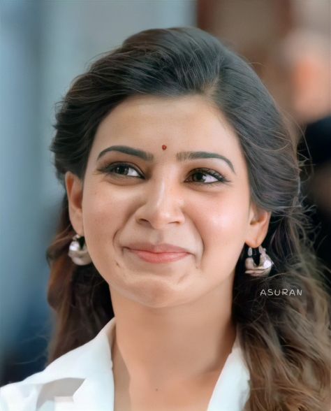 Samantha | theri | hd image Theri Samantha Photos, Theri Movie Images Hd, Samantha Hd Images, Theri Images, Good Better Best, Hello Cute, Eyes Images, Beautiful Eyes Images, Samantha Images