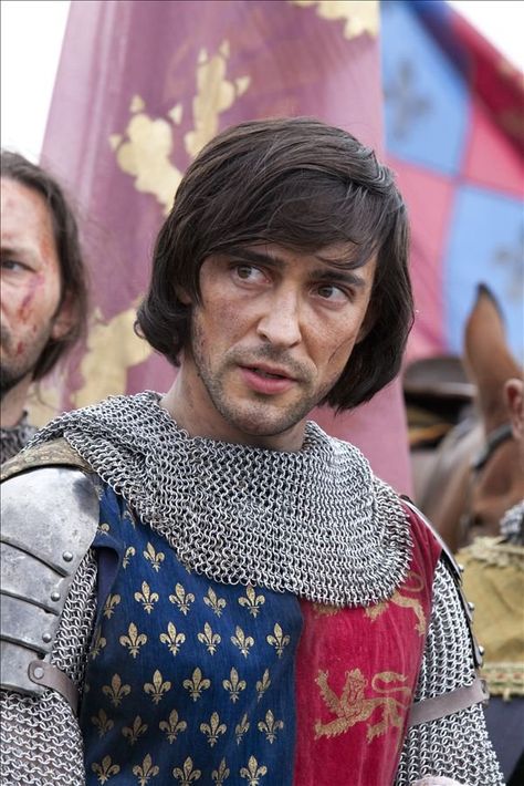 Blake Ritson. I think he'd make a great Bonnie Prince Charlie in my fantasy Outlander cast. Blake Ritson, Edward Iii, A Knight's Tale, Richard Ii, Wars Of The Roses, Historical Characters, Fantasy Adventure, Medieval Knight, Period Costumes