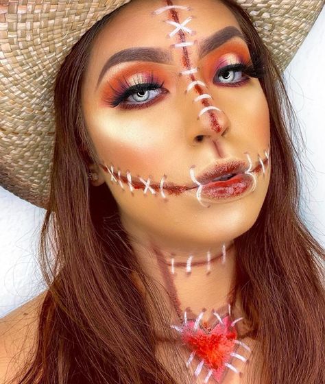 40+ Scarecrow Makeup Ideas For Halloween - The Glossychic Scarecrow Makeup Women, Scary Scarecrow Makeup Women, Scary Scarecrow Makeup, Halloween Scarecrow Makeup, Scarecrow Makeup Ideas, Scarecrow Halloween Makeup, Makeup Ideas For Halloween, Halloween Costumes Scarecrow, Scary Scarecrow