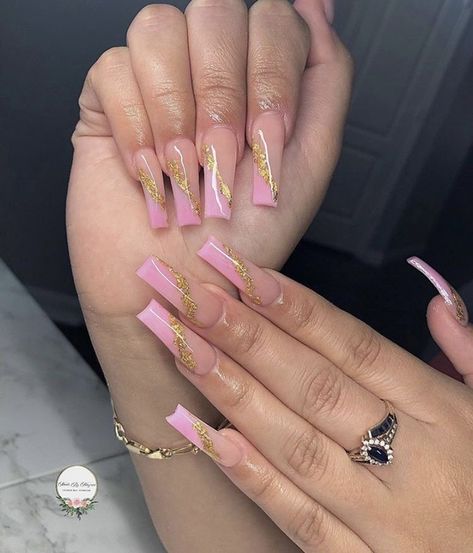 Pink And Gold Nails, Acrylic Ombre, Ombre Coffin, Gold Acrylic Nails, Nail Goals, Wow Nails, Pink Ombre Nails, Sassy Nails, Drip Nails