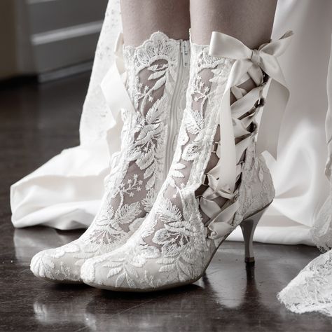 Lotti Elliot White Lace Ankle Vintage Wedding Boot Vintage Wedding Boots, Lace Wedding Boots, Wedding Shoes Boots, Elegant Wedding Shoes, Wedding Shoes Vintage, Bridal Boots, Lace Ankle Boots, Vintage Lace Weddings, Wedding Boots