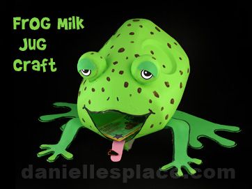 frog from milk jug: kids craft Milk Jug Animal Crafts, Milk Jug Animals, Reptile Valentines Boxes, Frog Valentine Box Ideas, Milk Jug Valentines Box Ideas, Milk Jug Crafts For Kids, Frog Valentines Boxes, Frog Valentine, Milk Jug Crafts