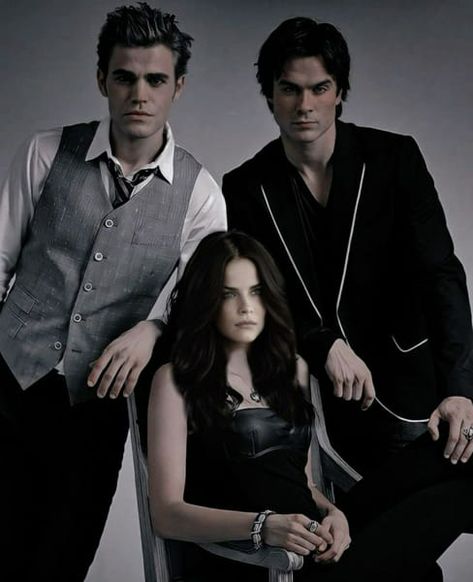 Funny Twilight, Damon Stefan, Twilight Funny, Damon And Stefan, Twilight Film, Being Good, Twilight Saga, Fraternity