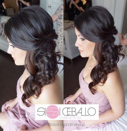 Side Curls Hairstyles, Bridesmaid Hair Side, Side Curls, Wedding Hair Side, Wedding Hairstyles Bride, Best Wedding Hairstyles, Long Hair Updo, Wedding Hair Inspiration, Short Wedding Hair