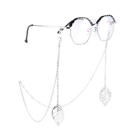 PRICES MAY VARY. Color: Gold/Silver .Total length: about 76cm /30-inch.metal eyeglass chain and Mask chain This eyeglass chain both ends have adjustable loops with metal coils. Easy to install and remove. The anti-slip silica gel buckles can prevent the glasses falling down. Will never lose your glasses again. Stylish, functional holder for reading glasses, eyeglasses and sunglasses; accessorizes your glasses,Mask ot only can they be a eyeglass chain, but also a fashion decorative necklace and M Eyeglasses Necklace, Owl Outfit, Chain Outfit, Glasses Mask, Chain Mask, Eyeglass Accessories, Eyeglass Strap, Eyeglass Necklace, Glasses Strap