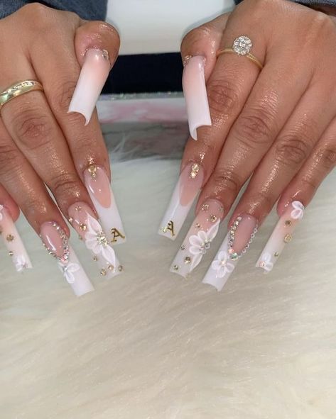 Nail Designs With The Initial A, Initial A Nails, Nail Inspiration Ballerina, Nail Ideas Initials, Nails With A Initial, Nails Acrylic Initial, A Initial Nails, Nails With An Initial, Long Nails Brown