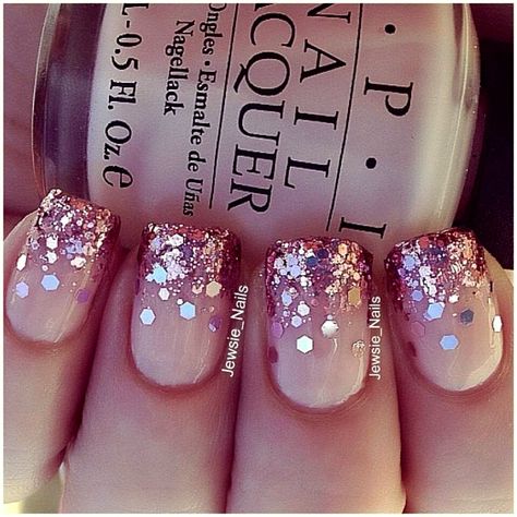 Pink Sparkle Nails, Faded Nails, Wedding Nail Art Design, Glitter Manicure, Glittery Nails, Wedding Nail, Nail Art Wedding, Nails Polish, Sparkle Nails