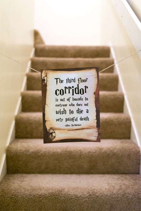 Harry Potter Birthday Party Ideas | Photo 46 of 92 Harry Potter Motto Party, Baby Harry Potter, Harry Potter Marathon, Harry Potter Christmas Decorations, Harry Potter Theme Birthday, Film Harry Potter, Harry Potter Halloween Party, Cumpleaños Harry Potter, Glume Harry Potter