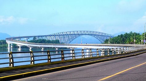 San Juanico Bridge, between Leyte and Samar, Philippines. View from Samar side. San Juanico Bridge, Typhoon Yolanda, Cotabato City, Davao Region, Bridge Aesthetic, Eastern Visayas, Ilocos Region, Tacloban City, Western Visayas