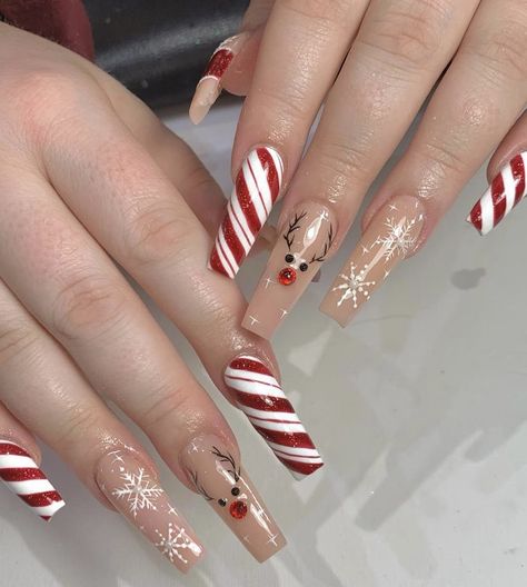 Fake Acrylic Nails, December Nails, Winter Nails Acrylic, Christmas Nails Easy, Cute Christmas Nails, Christmas Nails Acrylic, Festival Nails, Xmas Nails, Christmas Nail Designs