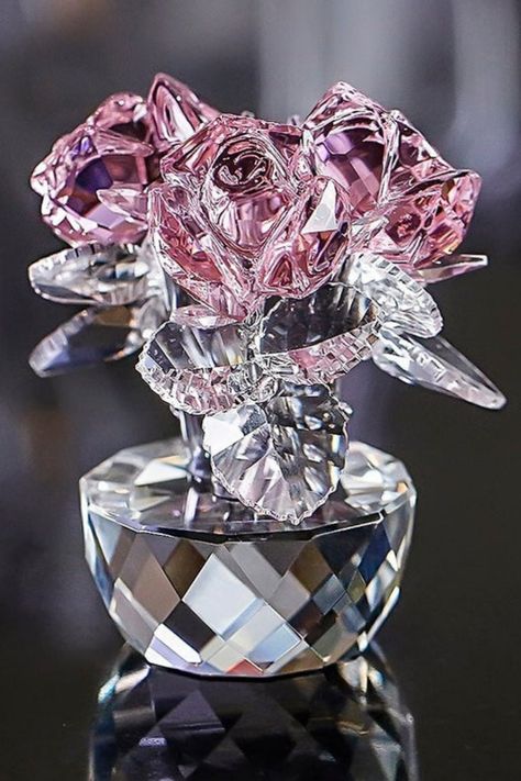 Three Roses, Flower Carving, Holiday Party Gift, Crystal Figurines, Glass Figurines, Crystal Rose, Crystal Decor, Glass Flowers, Crystal Flower