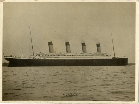 Titanic Southampton, Rms Olympic, Merchant Navy, Ocean Liner, Rms Titanic, Beauty Inside, Rare Photos, Southampton, Shoes Men