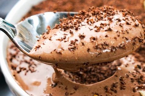 Whipped Cottage Cheese Chocolate Mousse – Blended Bites Whipped Cottage Cheese Chocolate, No Bake Easy Recipes, Bake Easy Recipes, Cottage Cheese Chocolate, Keto High Protein, Whipped Cottage Cheese, Bake Easy, Treat Recipes, Chocolate Mousse