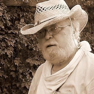 RON WHITE Obituary (1944 - 2021) - San Antonio, TX - San Antonio Express-News School Newspaper, Sartorial Style, Ron White, Ft Worth, Photography Words, Popular Books, San Antonio Tx, Ink Pen Drawings, Dad Jokes