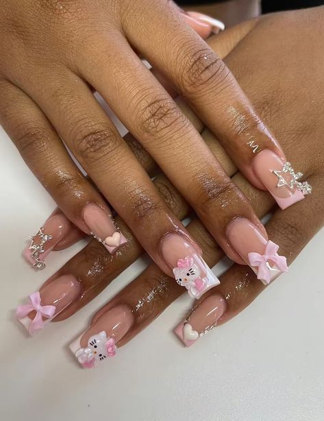 Cute Nails Hello Kitty Short, Medium Short Nails Y2k, Short Acrylic Nails With Hello Kitty Charms, Nail Inspiration Hello Kitty, Sanrio Nails With Charms, Short Junk Nails Hello Kitty, Hello Kitty Medium Nails, Sanrio Short Nails, Nail Inspo Sanrio