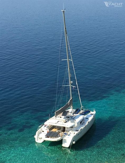 Lagoon 450  #lagoon #catamaran #lagooncatamarans #yachtforsale #theyachtmarket Lagoon Catamaran, Ship Life, Sailing Aesthetic, Yacht Aesthetic, Luxury Yacht Interior, Catamaran For Sale, Best Yachts, Luxury Yachts For Sale, Ocean Sailing