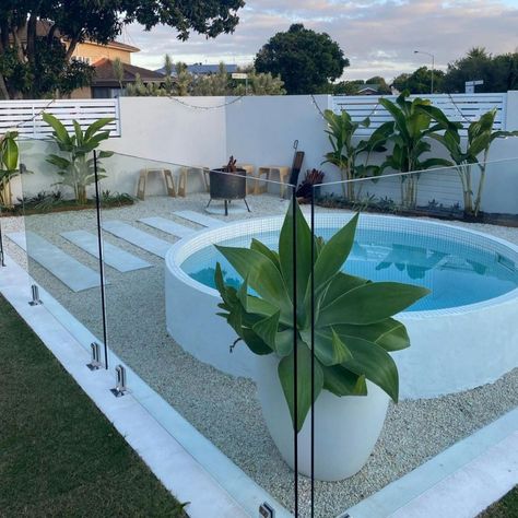 Allcast Plunge Pools Concrete Plunge Pool, Palm Springs Exterior, Pool Makeover, Plunge Pools, Pool Landscape Design, Backyard Pool Landscaping, Small Pools, Backyard Pool Designs, Swimming Pools Backyard