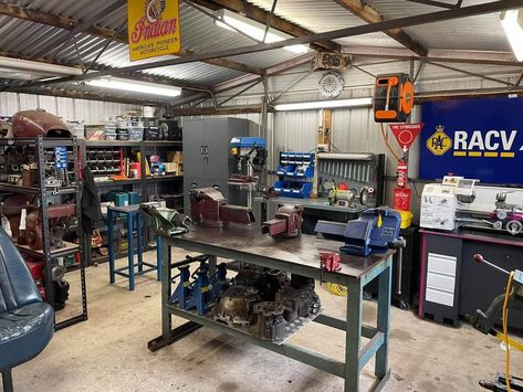 Garage Systems, Work Shops, Garage Workshop Plans, Mechanical Workshop, Chassis Fabrication, Workshop Plans, Welding Shop, Workshop Garage, Metal Garage