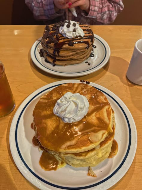 Trinity Aesthetic Core, Ihop Breakfast Aesthetic, Trinity Core, Ihop Breakfast, Ihop Pancakes, Protein Pancakes Recipes, Pancake Mix Recipes, Diner Recipes, Tasty Pancakes