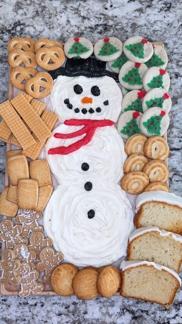 Dipping Board, Snowman Buttercream Board, November 8, Holiday Cooking, Favorite Holiday, Butter Cream, Christmas Ideas, Festival, Christmas