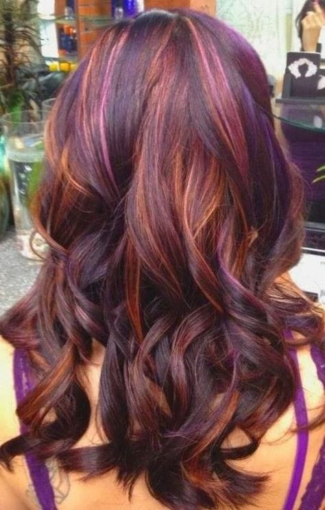 Gold Ombre Hair, Hair Color Ideas For Brunettes Short, Rambut Brunette, Latest Hair Color, Hot Hair Colors, Purple Highlights, Hair Color Purple, Burgundy Hair, Hair Color For Women