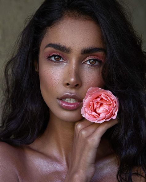 J E N N A   N I C O L E ™ on Instagram: “Pretty in pink 💕 Model @parissolati  Makeup Artist @jennanicoleofficial  Photographer @madelenelisella  @fentybeauty Freckles created with…” Pink Look, Fenty Beauty, Diy Nails, Diy Fashion, Rihanna, Hair And Nails, Soft Pink, Pretty In Pink, Makeup Artist