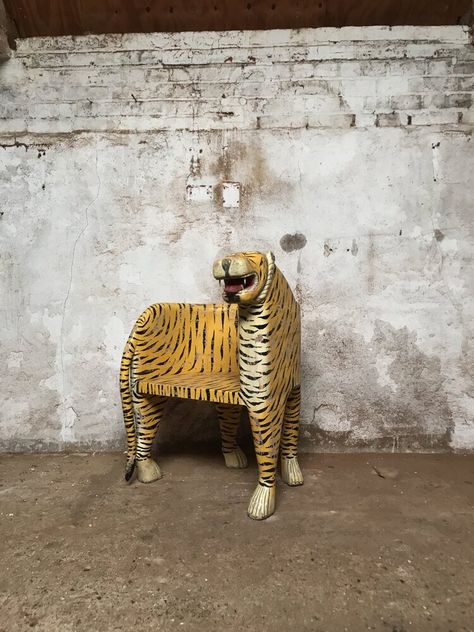 Tiger Ceramic Sculpture, Ham Interiors, Small Space Interior, Distressed Dining Table, Indian Inspired Decor, Space Interior Design, Weird Furniture, Small Space Interior Design, Ceramic Wall Lights