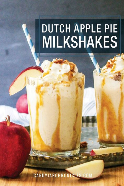 Dutch Apple Pie Milkshakes are fun fall inspired drinks. Apple pie filling is blended with ice cream, a bit of milk and a true baked crumble.  #applepie #milkshakes #colddrinks via @Candy Jar Chronicles Apple Pie Shake Recipe, Apple Pie Milkshake, Fall Inspired Drinks, Pie Milkshake, Fall Desserts Apple, Apple Desserts Easy, Dutch Apple Pie, Cinnamon Crumble, Dutch Apple