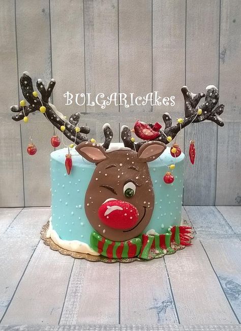 Bolo Hello Kitty, Christmas Birthday Cake, Christmas Themed Cake, Christmas Cake Designs, New Year's Cake, Christmas Cake Decorations, Xmas Cake, Winter Cake, Christmas Cakes