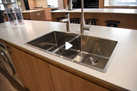 Franke Home Solutions | AU/NZ on Instagram: "Upgrade your kitchen with the versatile Maris Double Bowl Sink. Perfect for multitasking, this sink offers ample space for all your kitchen needs. 🏠🍽️✨

#KitchenUpgrade #DoubleBowlSink #Multitasking #ModernKitchen" Franke Sink, Kitchen Sink Design, Kitchen Needs, Home Solutions, Double Bowl Sink, Sink Design, Kitchen Upgrades, Bowl Sink, Multi Tasking