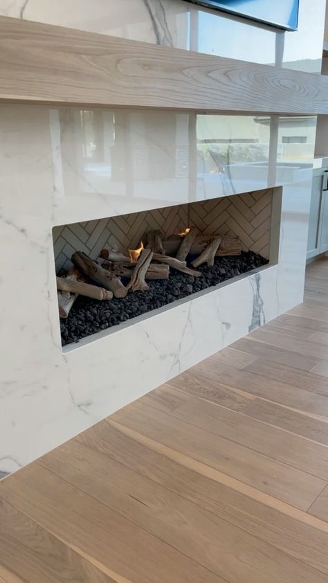 aft_construction2 on Instagram: Linear Isokern fireplace with porcelain surround. @aft_construction @isokernfireplaces @summitstoneaz @bedrosianstile Porcelain Fireplace, Grand Fireplace, Linear Fireplace, Bedroom Fireplace, Lake Living, Home Fireplace, Up Close And Personal, Custom Built Homes, Fireplace Wall