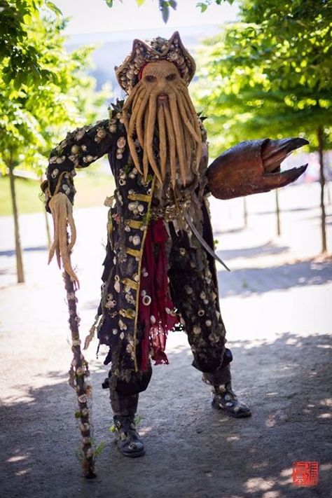 Cosplay Genderbent Cosplay, Davey Jones, Cosplay Pictures, Pirate Fashion, Awesome Cosplay, Holy Moly, Disney Cosplay, Davy Jones, Anime Merch