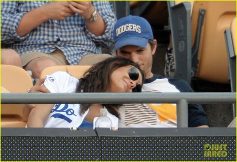 Mila Kunis Ashton, Mila Kunis And Ashton Kutcher, Mila Kunis Ashton Kutcher, Pregnant Actress, Dodgers Game, Hate Love, Dodger Game, I Hate Love, Ashton Kutcher