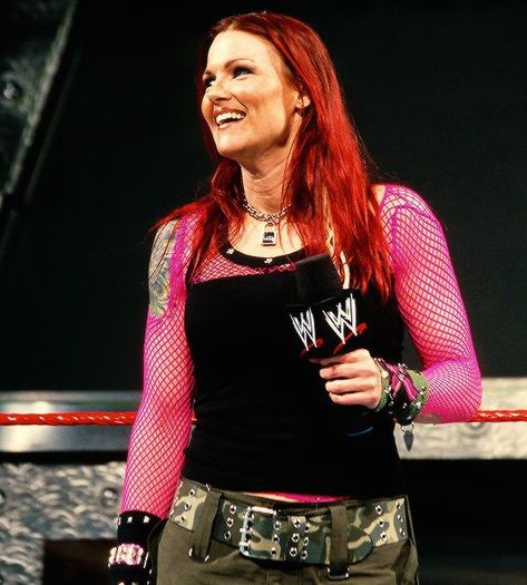 Damn Smile Litas Outfit, Lita Wwe, Wwe Icons, Amy Dumas, Wwe Lita, Wwe Trish, Wwe Outfits, Wwe Female Wrestlers, Wwe Girls