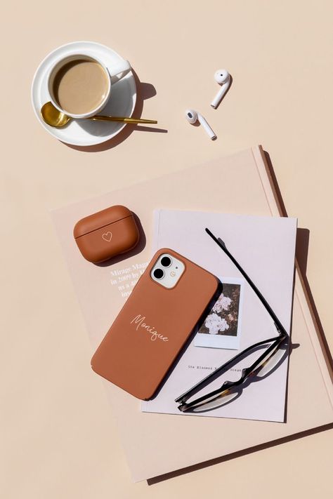 Australian lifestyle brand, Beysis, has just launched a new range of personalised tech accessories. Create a matching set for you or your love one and get free personalisation and fast dispatch. Iphone Case Collection, Makeup Gift Sets, Custom Iphone Cases, Perfume Atomizer, Makeup Gift, Unique Personalized Gift, Personalized Gifts For Her, Makeup Case, Accessories Branding