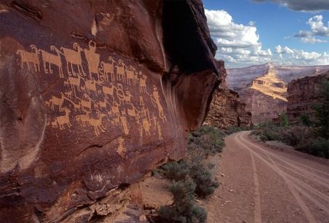 The famous petroglyphs and pictographs make this canyon a top destination for history buffs, nature lovers, and archaeologists alike. Utah Travel, Canyon Road, Machu Picchu, Salt Lake City, Small Towns, Worlds Largest, Monument Valley, Places To See, Utah