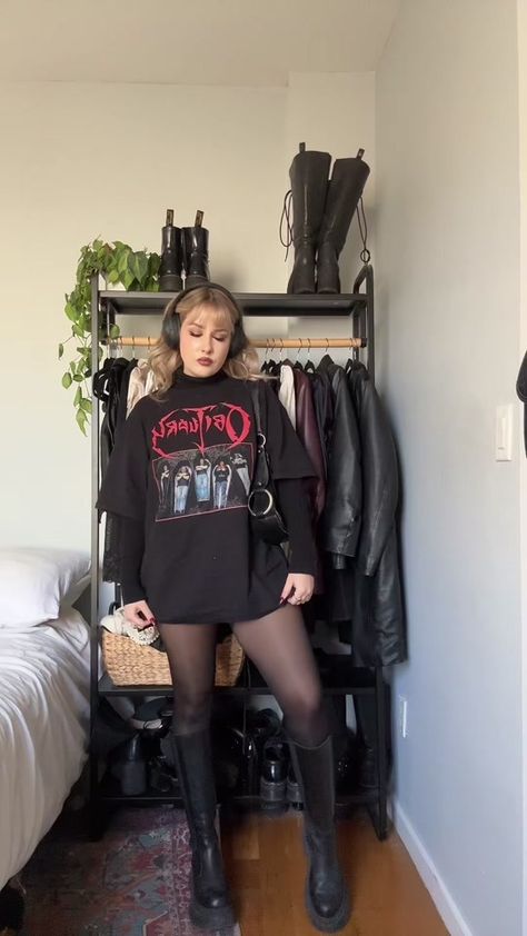 spring outfit inspo 🖤 #ootd #outfitinspo #softgoth #softgrunge | spring outfits | TikTok Edgy Winter Outfits Grunge, Chubby Grunge Outfits, Winter Going Out Outfit Night Bar, Alt Outfits Aesthetic, London Spring Outfit, Edgy Winter Outfits, Chubby Girl Outfits, Edgy Fall Outfits, Alt Outfits