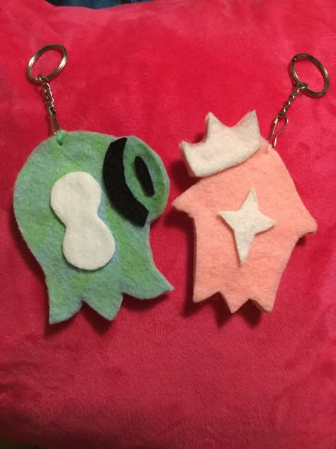 Splatoon Keychain, Splatoon Crafts, Splatoon Room, Splatoon Plushies, Plushies Diy, Splatoon Squid, Anime Club, Charm Ideas, Felt Keychain