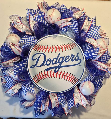 Grave Decorations Cemetery, Baseball Wreath, Mlb Dodgers, Sports Wreath, Baseball Wreaths, Sports Wreaths, Work Wreath Forms, Grave Decorations, Work Wreath